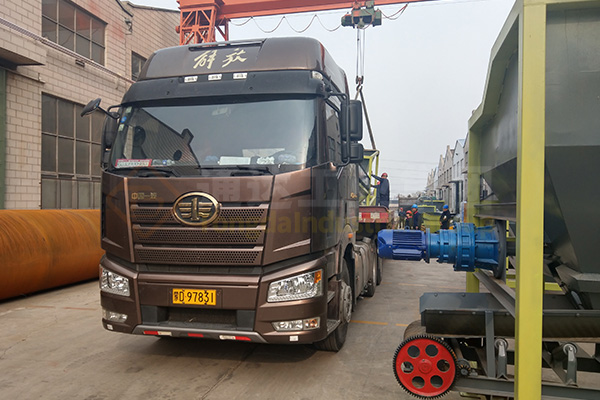 發往遼寧BB肥生產設備