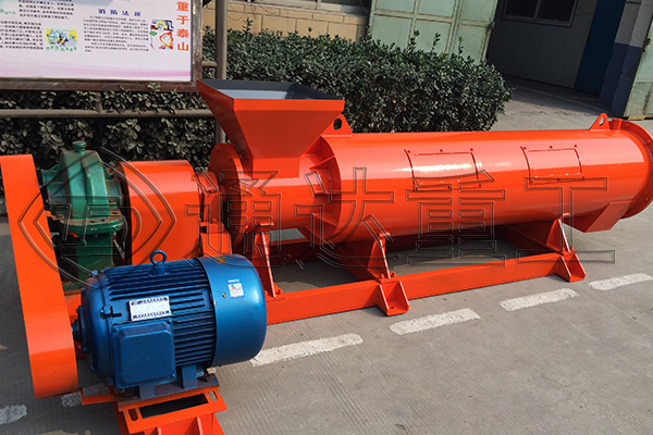 購(gòu)買(mǎi)新型濕法有機(jī)肥攪齒造粒機(jī)