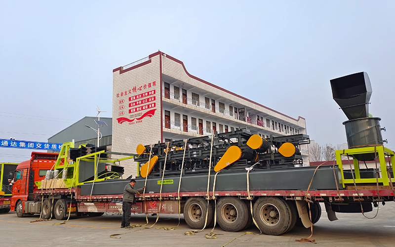 豬糞秸稈發(fā)酵制成有機肥配套設備,工藝流程及報價