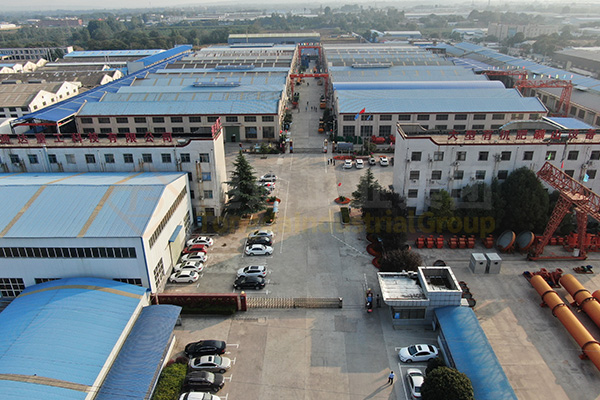 小型有機(jī)肥生產(chǎn)線整套設(shè)備全部辦下來需要多少錢?占地多大面積?