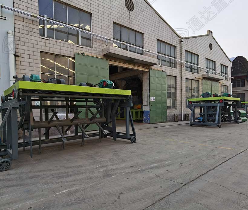 養雞場4米槽式堆肥翻拋機設計方案、特點優勢