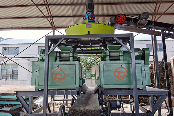 工業(yè)鹽對輥制粒設備成套生產(chǎn)線都包含哪些設備